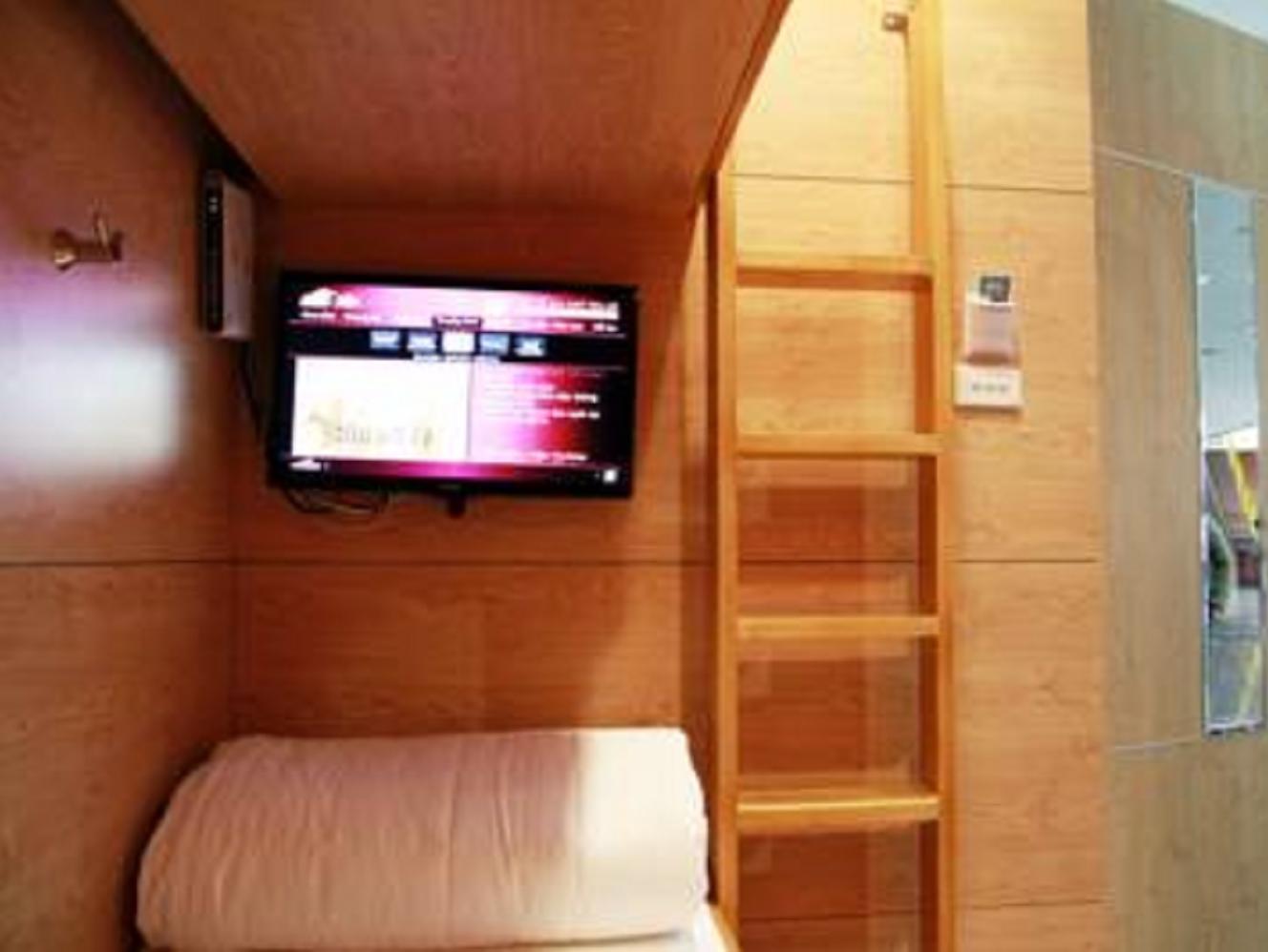 Hôtel Vatc Sleep Pod Terminal 2 à Noi Bai Extérieur photo